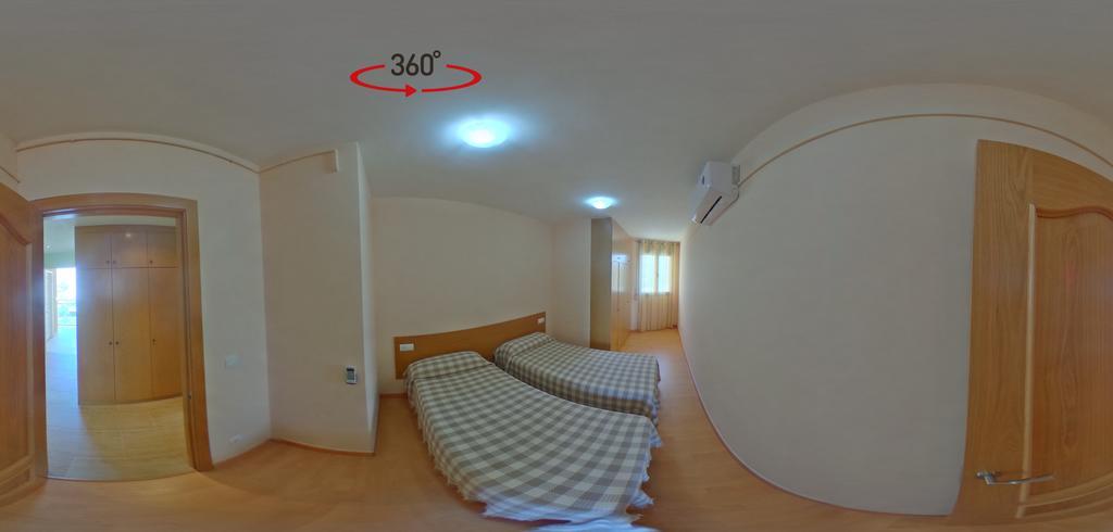 Apart. A-Dorada Miami Playa Apartment Ruang foto